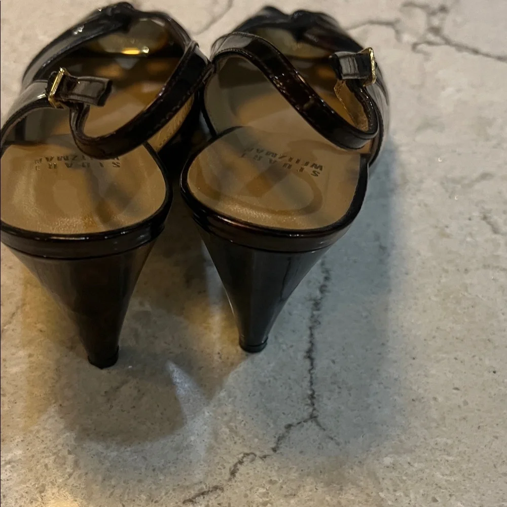 Stuart Weitzman chic patent